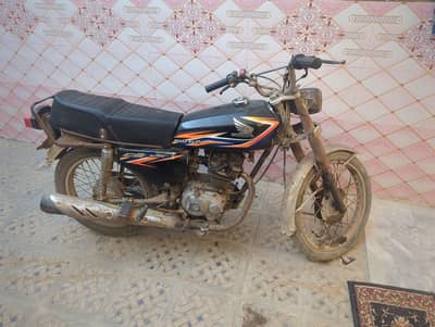 Honda CG 125 2018 model