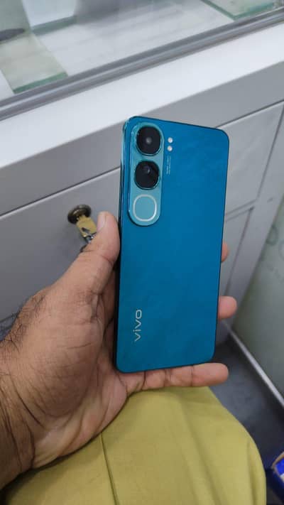 Vivo Y200