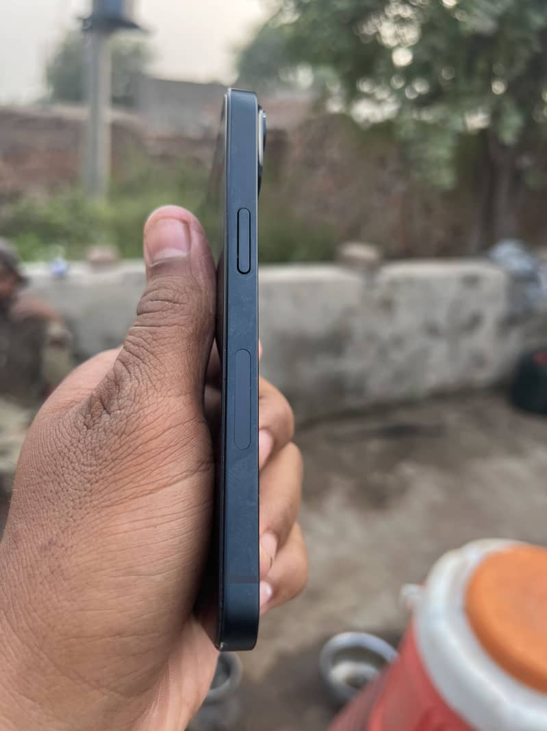 Apple iPhone 14 1