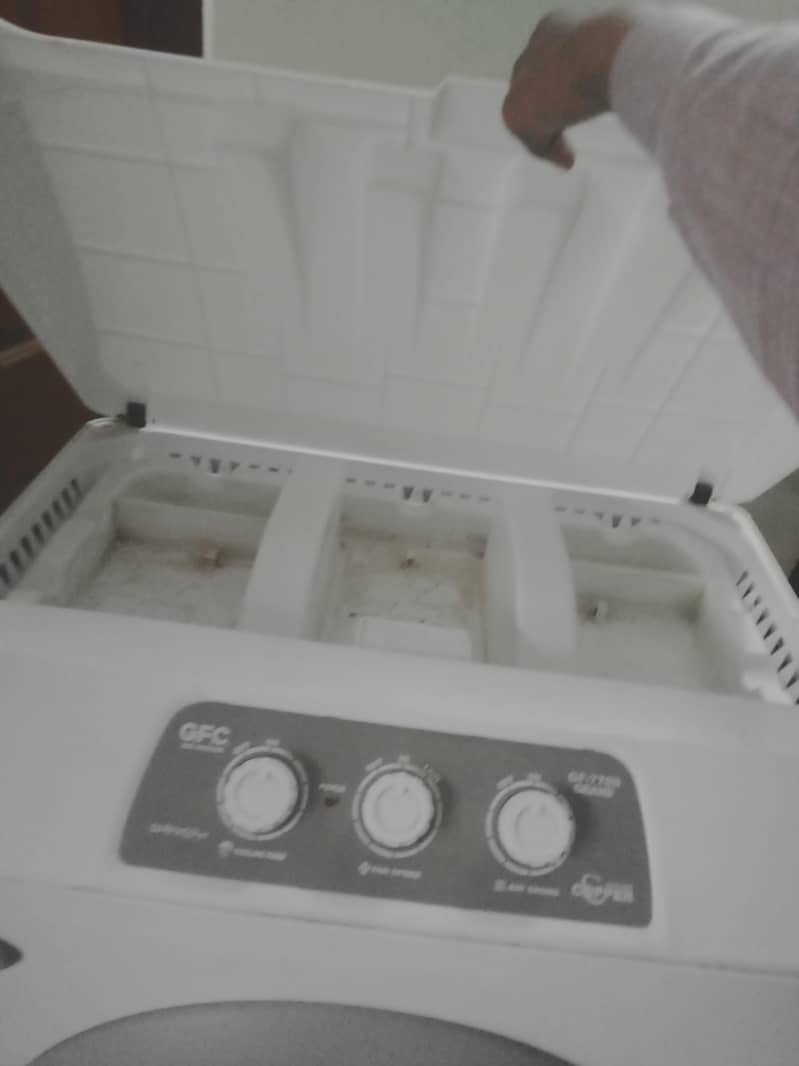 Air cooler 8