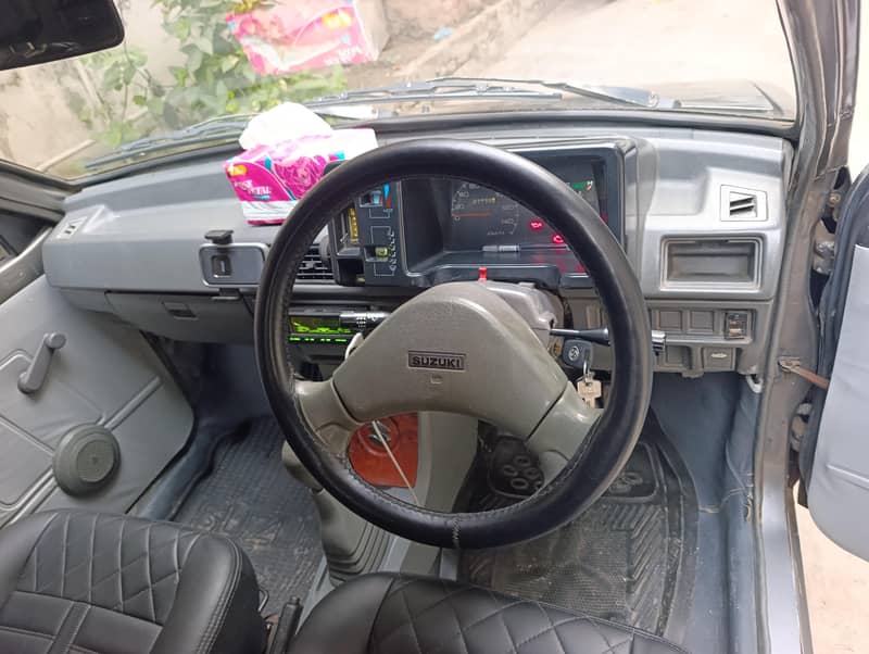 Suzuki Mehran VXR 2016 13