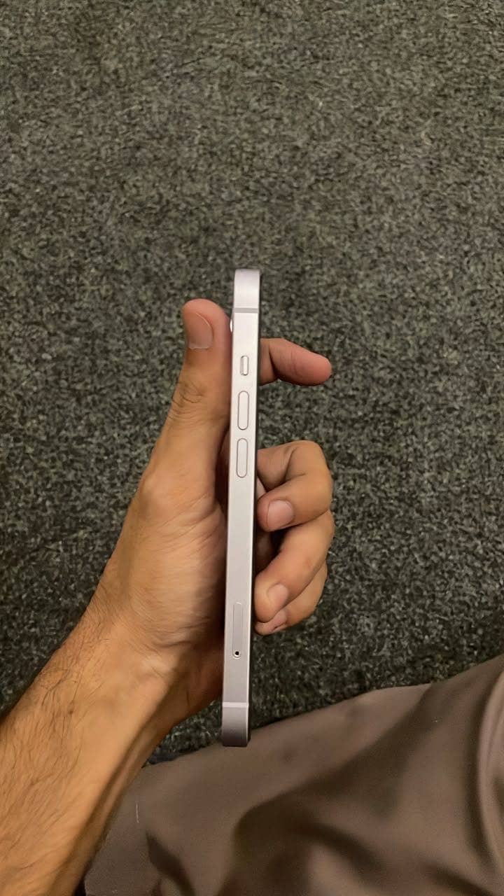 Apple iPhone 14 1