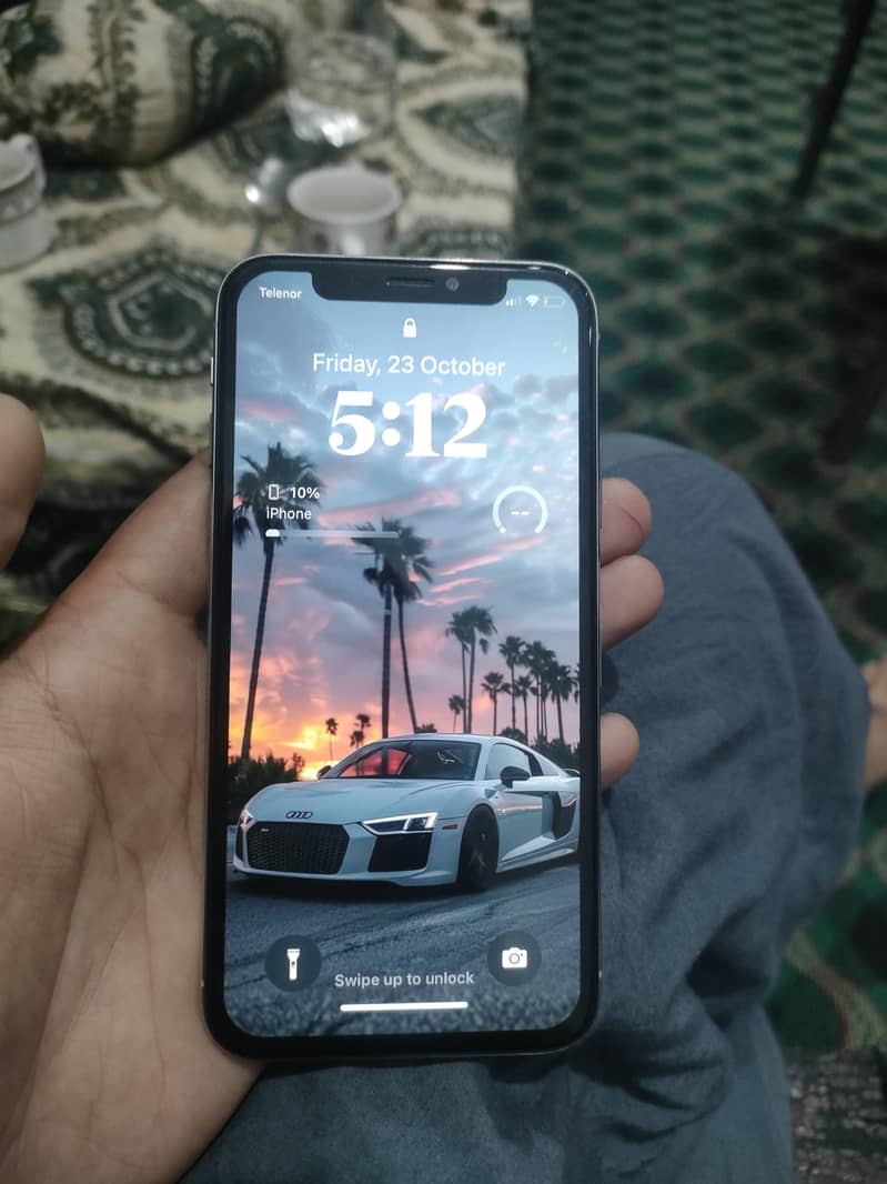 Apple iPhone X 1