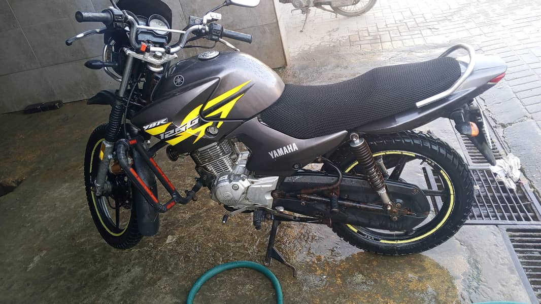 YBR 125 G 1