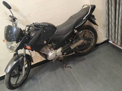 Yamaha YBR 125