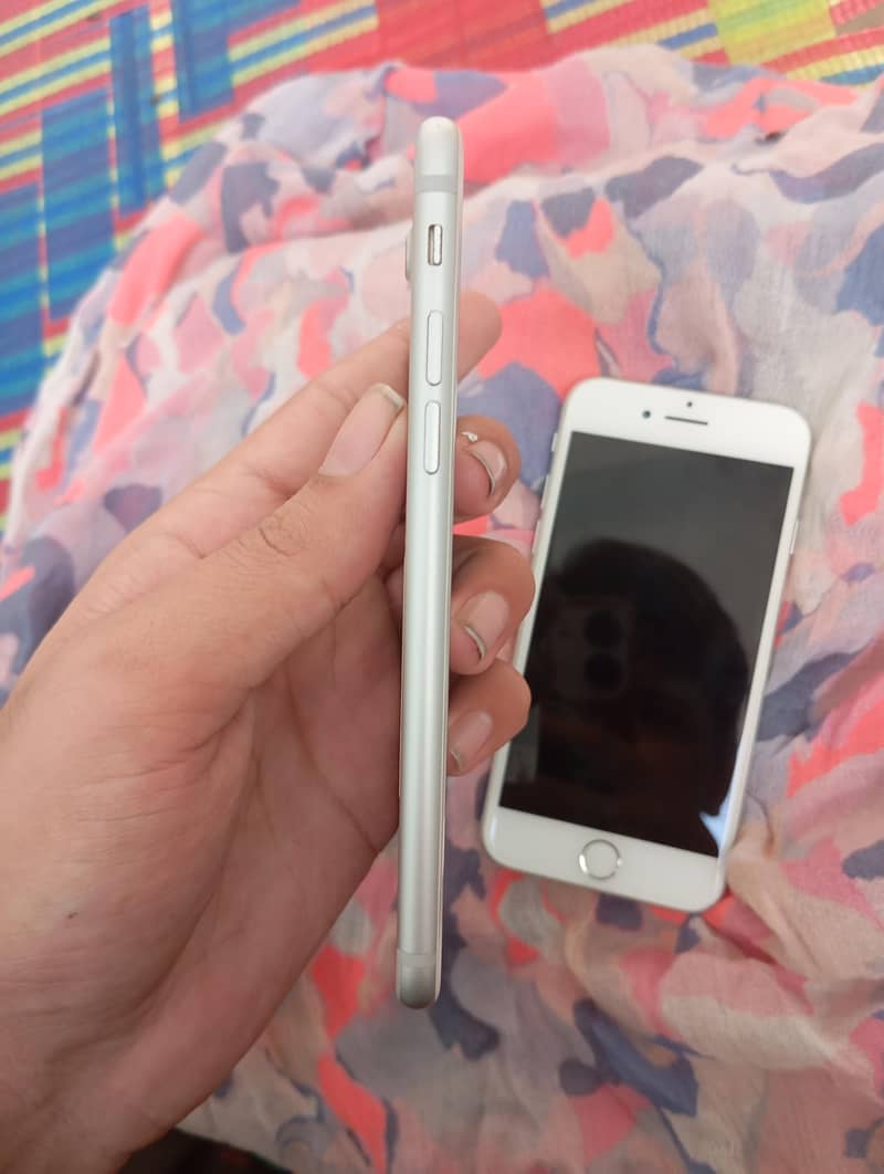 iphone 7 non PTA 6