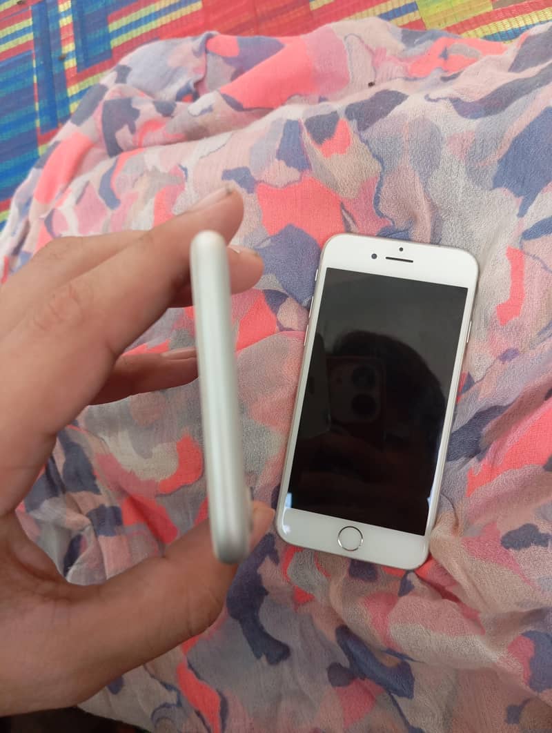 iphone 7 non PTA 8