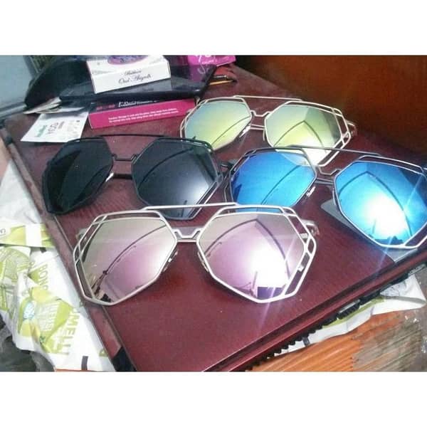 Sunglasses mirror Metal with Mirror Lens and Rubber Nose Pins