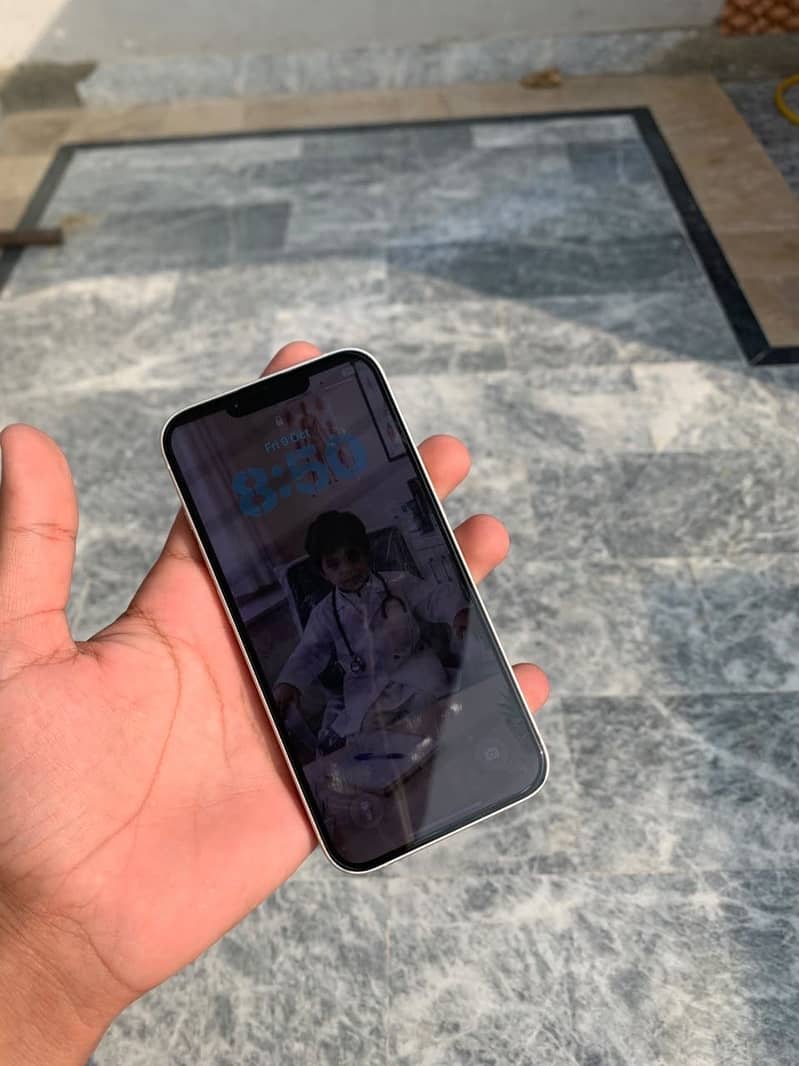 Apple iPhone 14 1