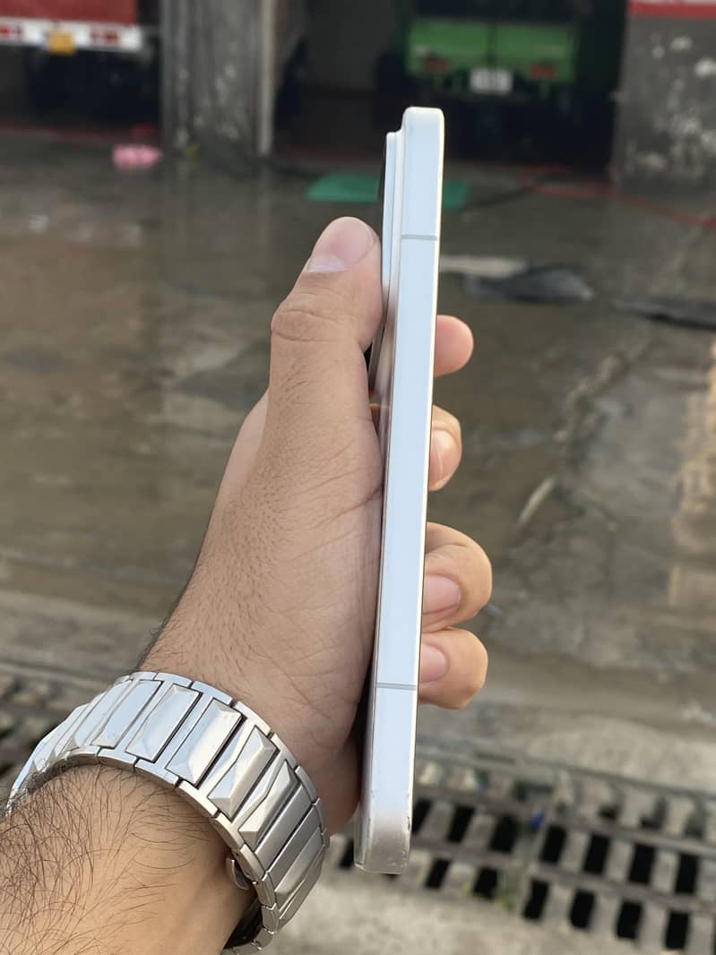 Xiaomi 17 Pro Max 3