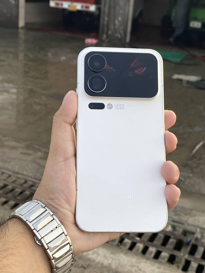 Xiaomi 17 Pro Max 7