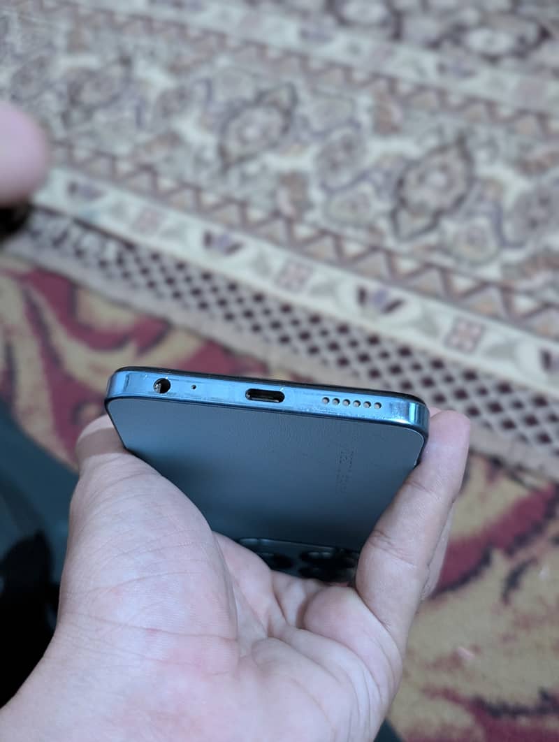 Tecno Spark 20 2