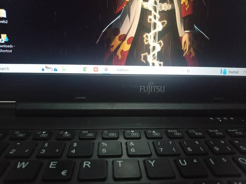 fujitsu laptop OK condition 7 /10 - Laptops - 1120793367