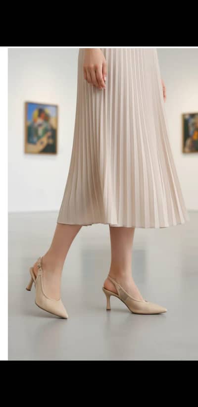 Insignia Heels size 10