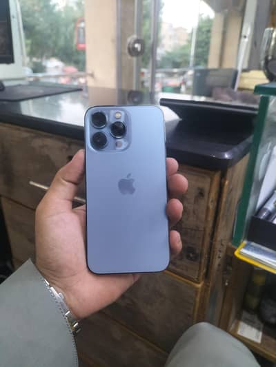 Apple iPhone 13 Pro