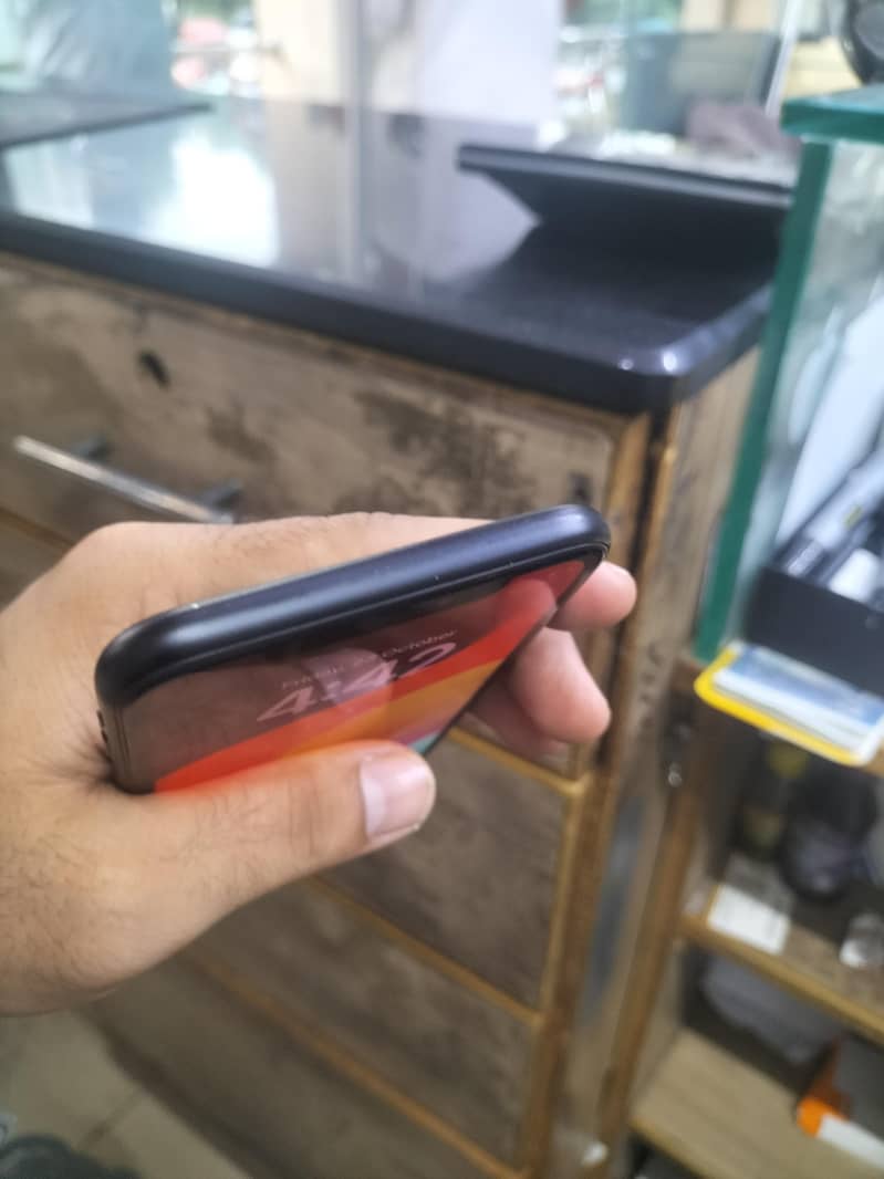 Apple iPhone 13 Pro 10