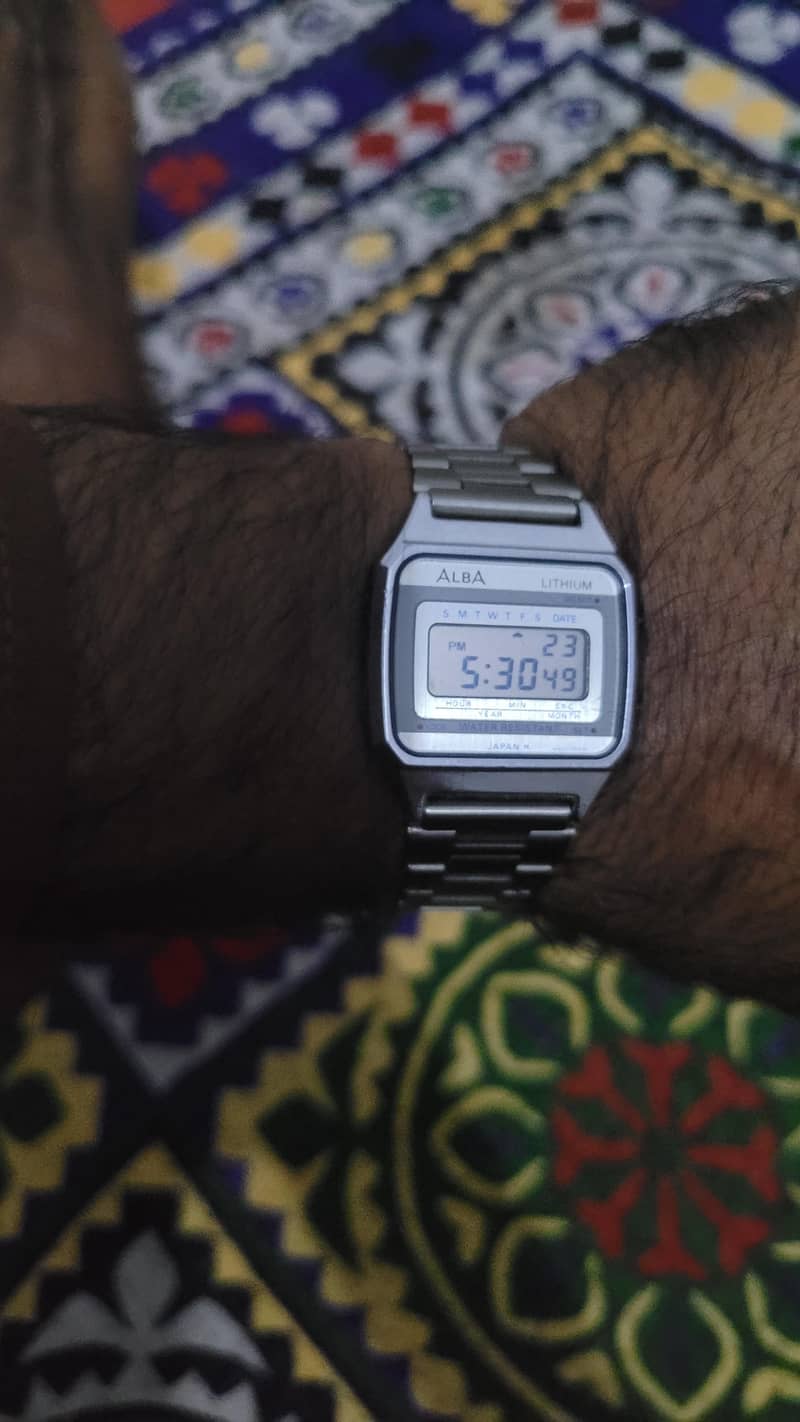 alba old watch 1