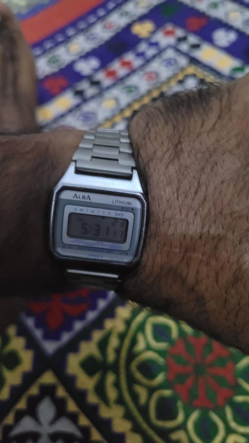 alba old watch 2