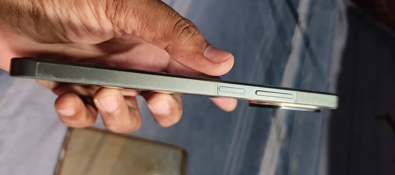 Realme C67 2