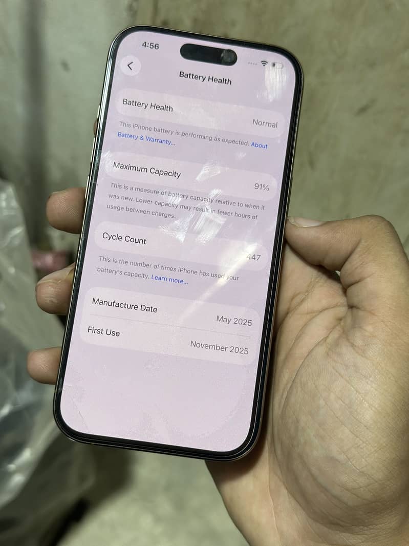Apple iPhone 16 Pro 1