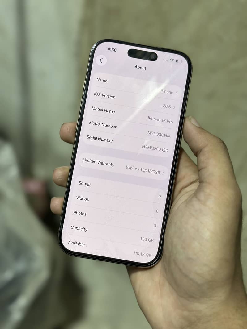Apple iPhone 16 Pro 3