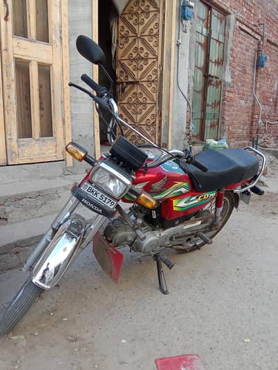 Honda CD 70 22/23