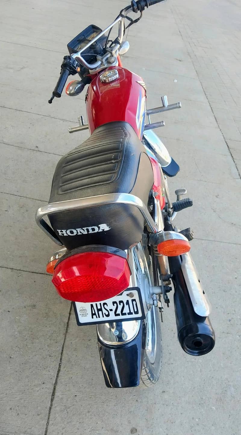 CG 125 3
