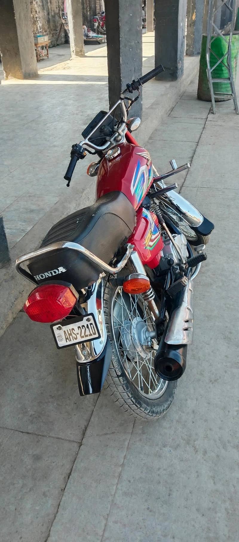 CG 125 4