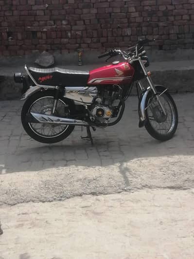 HONDA 125 SELFSTART