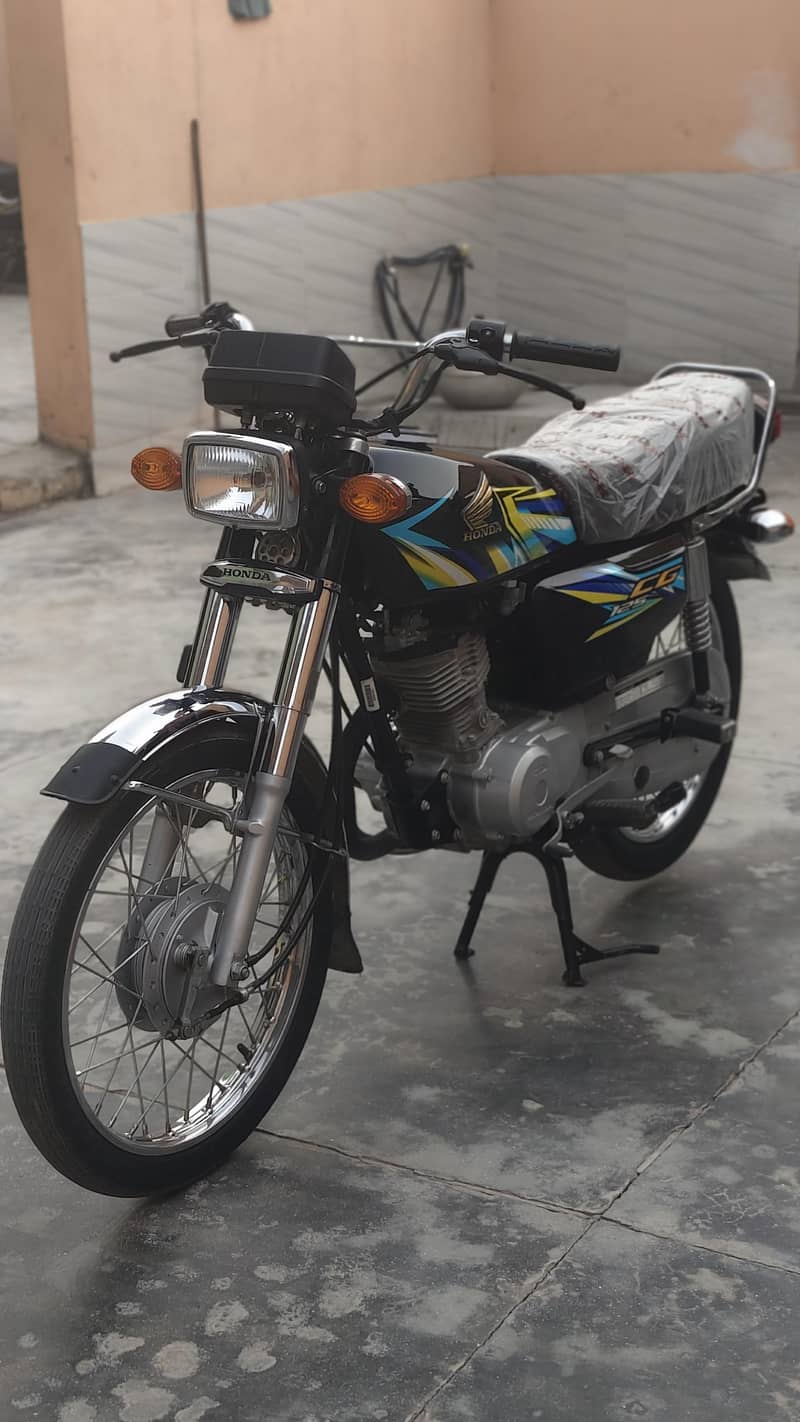 CG125 0