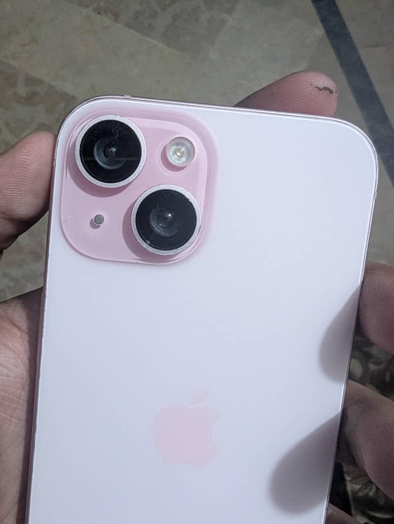 Apple iPhone 15 1