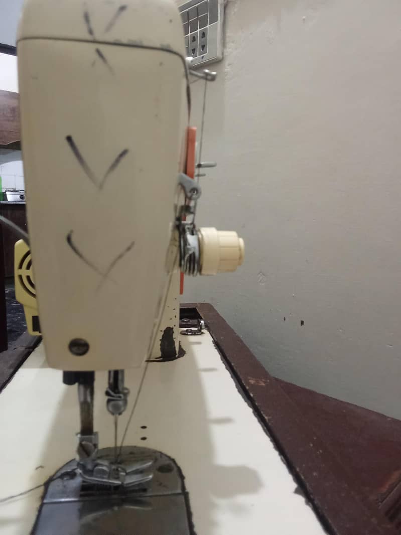 Singer machine 1