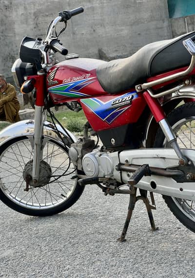 Honda CD 70 2012 Model for Sale – Good Engine, Documents Available