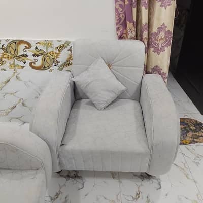 Luxury Sofa Set – 1 Month Used, Reasonable Price