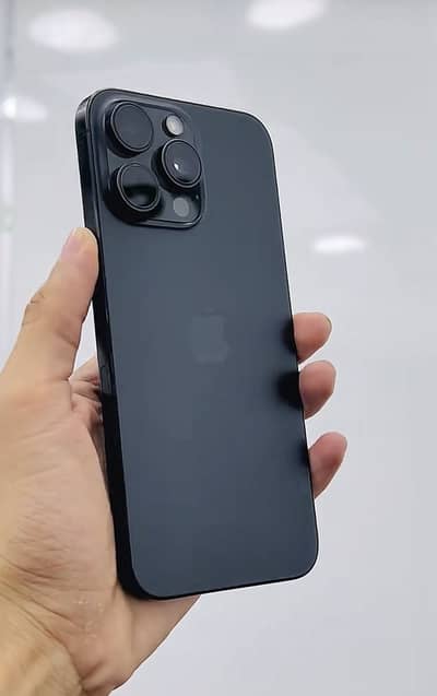 iPhone 15 Pro Max brand new condition