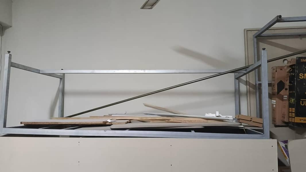 Office Tables 0
