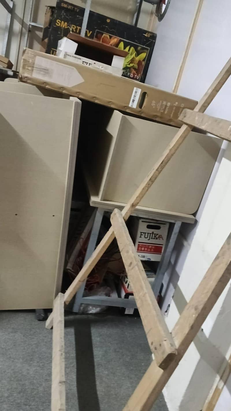 Office Tables 1