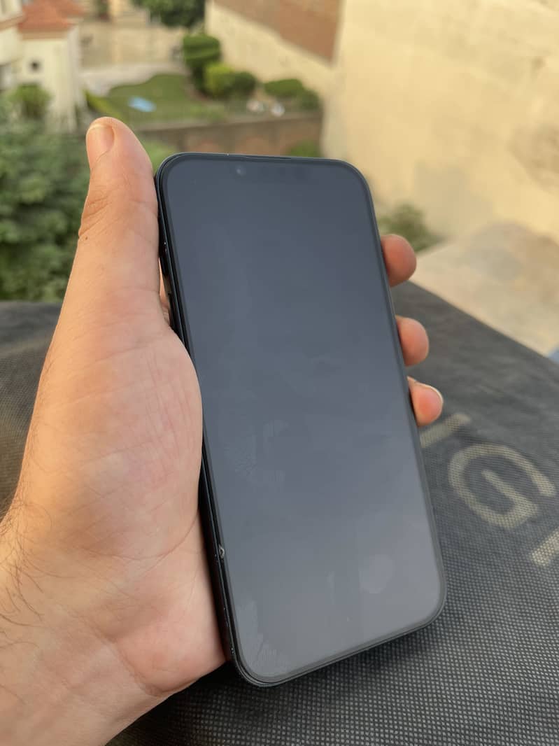 Apple iPhone 14 6