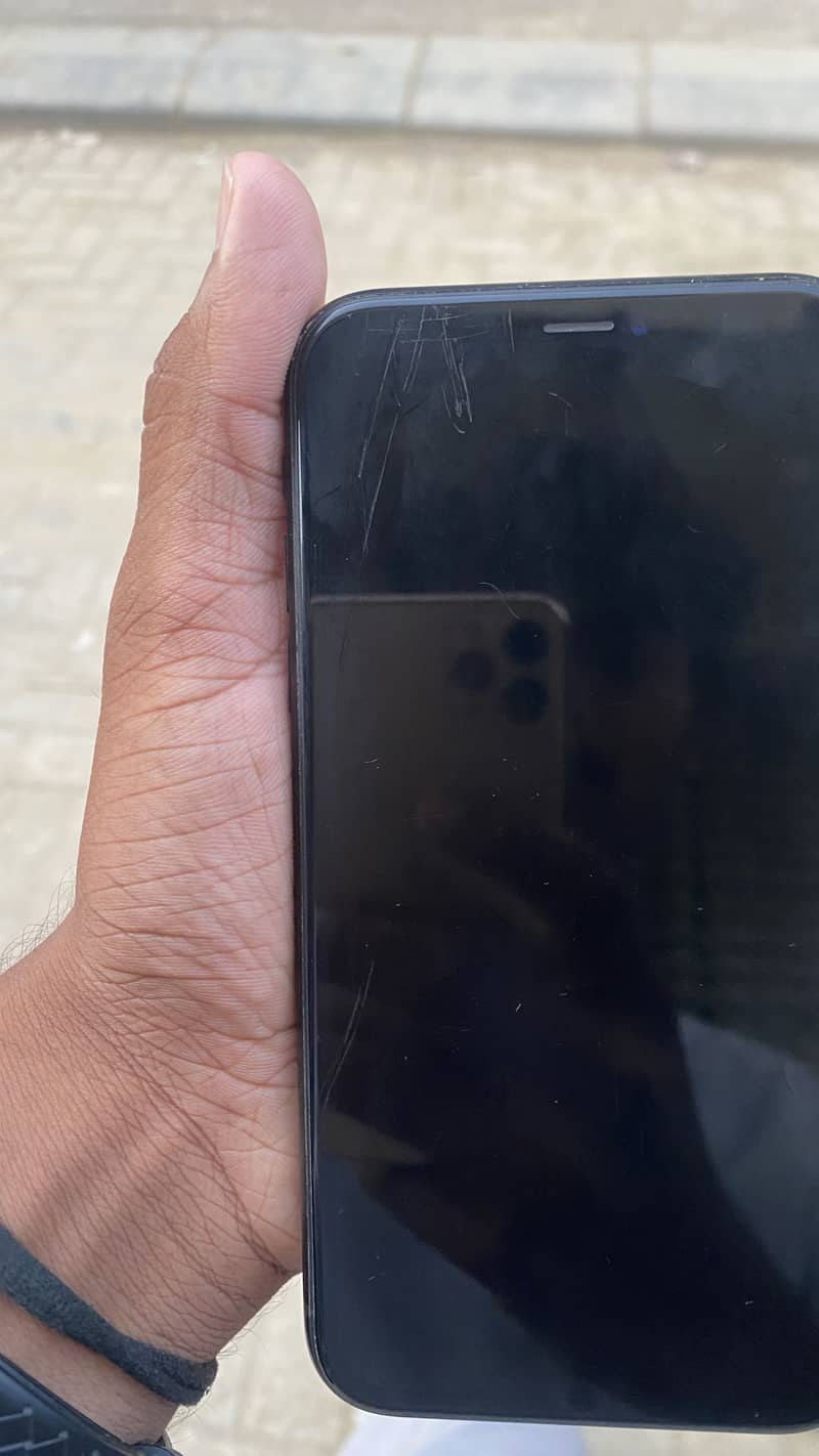 Apple iPhone XR 3