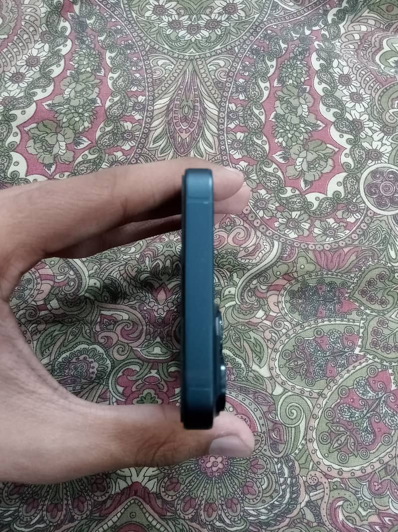 IPhone 14 128gb 4