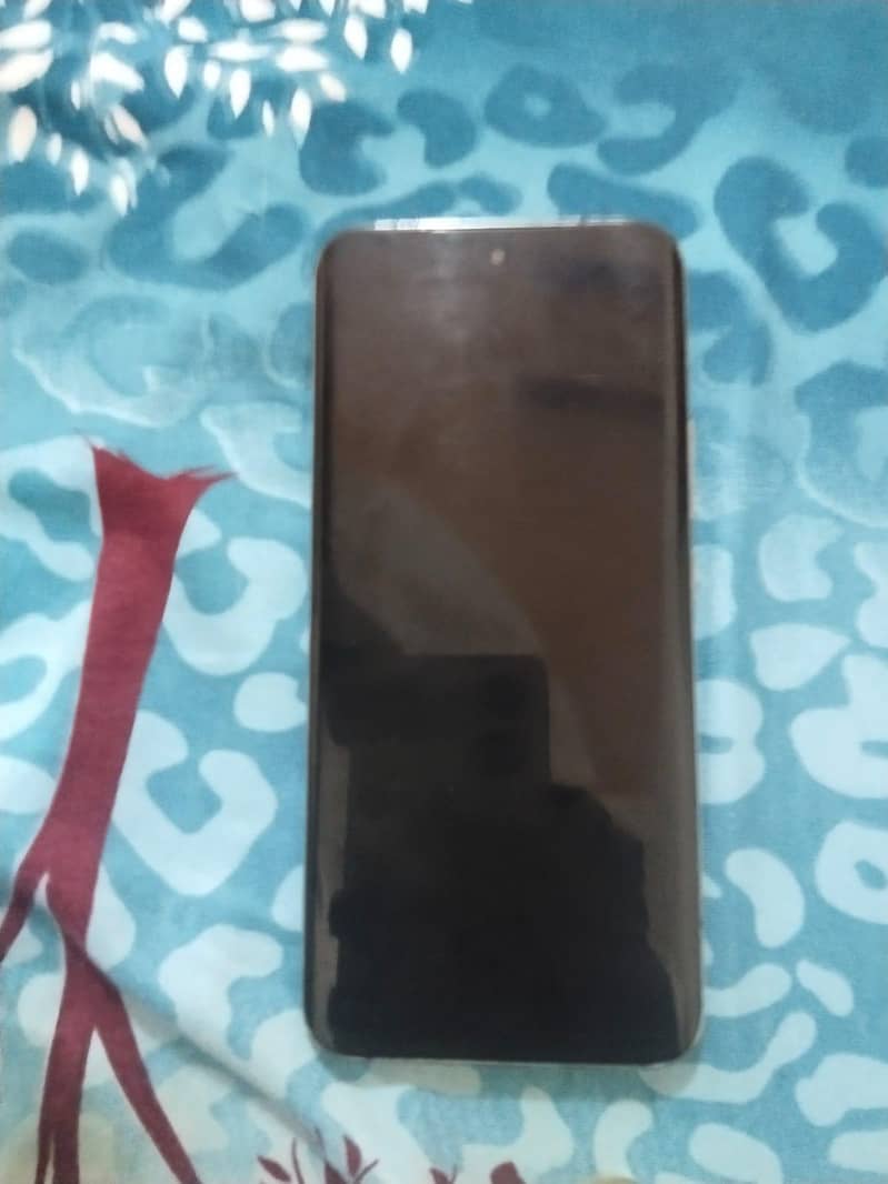techno spark 40 pro plus 5