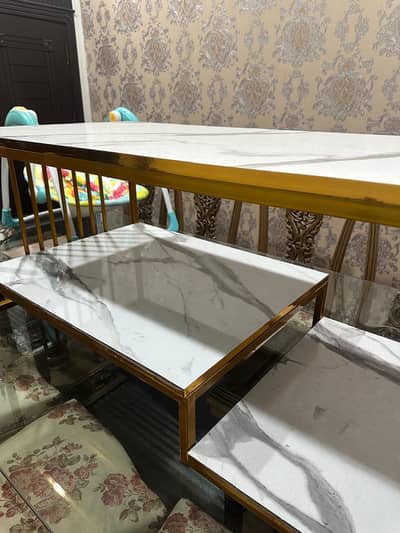 Centre table