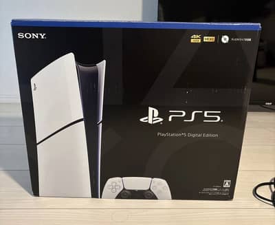 PS5 Slim Digital Edition CFI-2000 | 3 Controllers