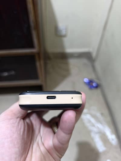Calme 4g Mega Power 10,000 mah battery dual 4g