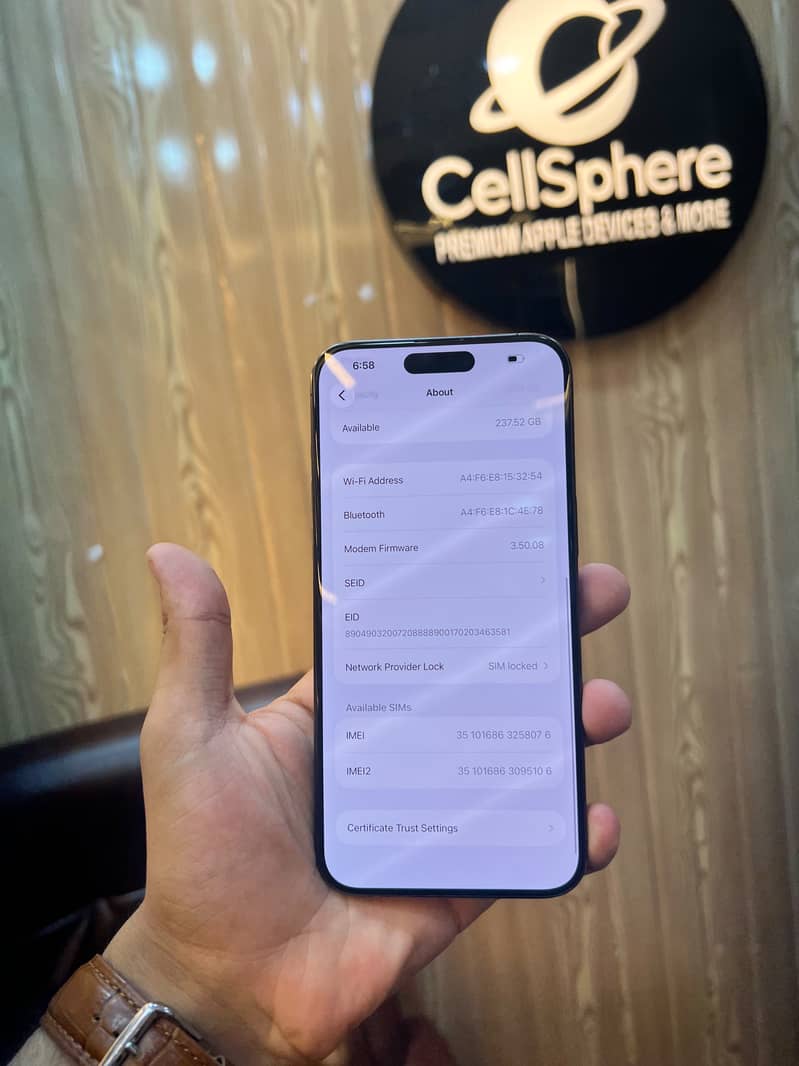 Apple iPhone 15 Pro Max 8
