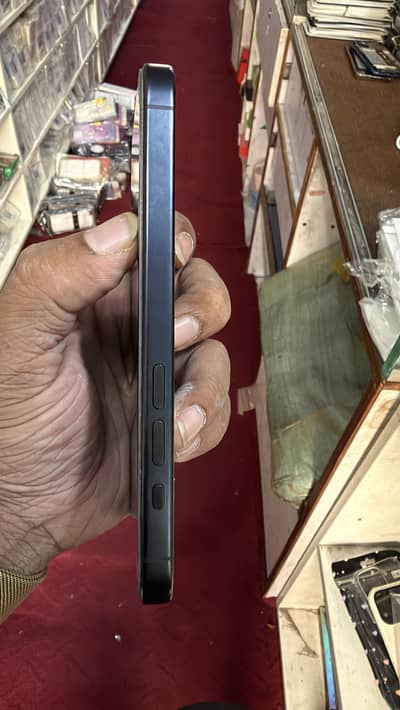 Apple iPhone 15 Pro