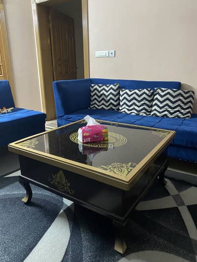 Center table