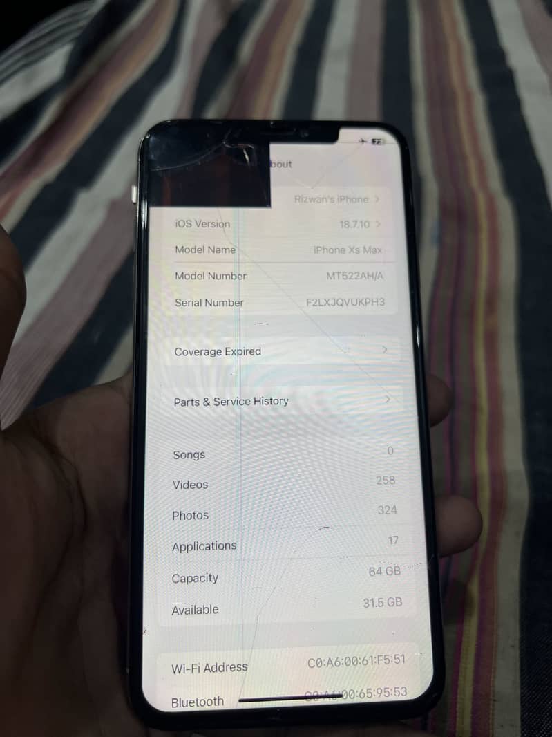 Apple iPhone XS Max 0