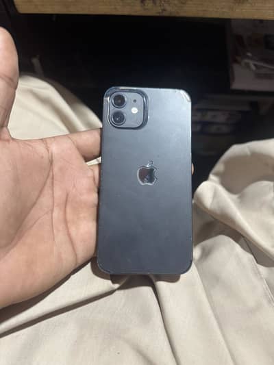 Apple iPhone 12