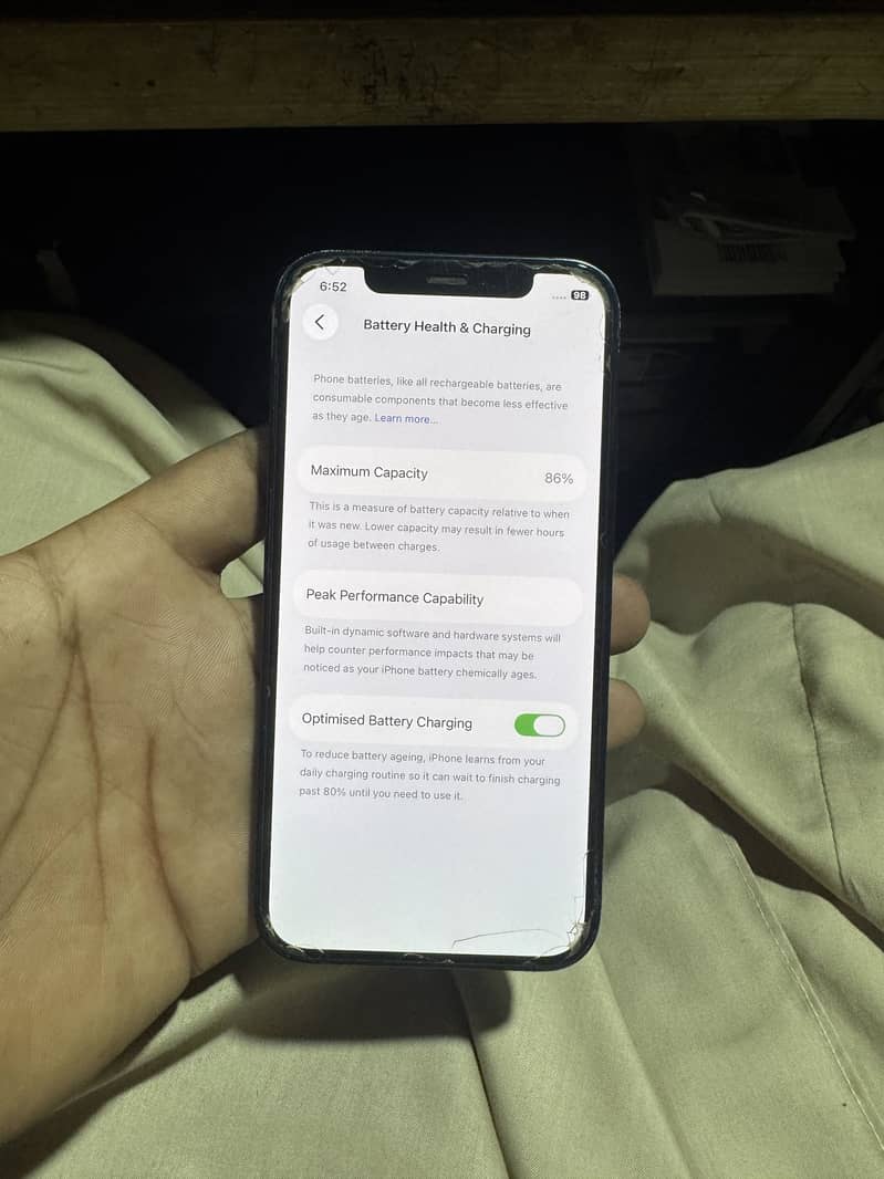 Apple iPhone 12 1